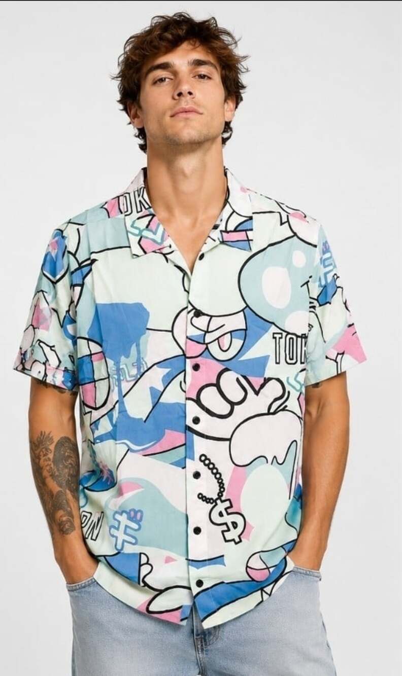 Reason Neo World Tokyo Japan Allover Print Small NWT New Excellent T70